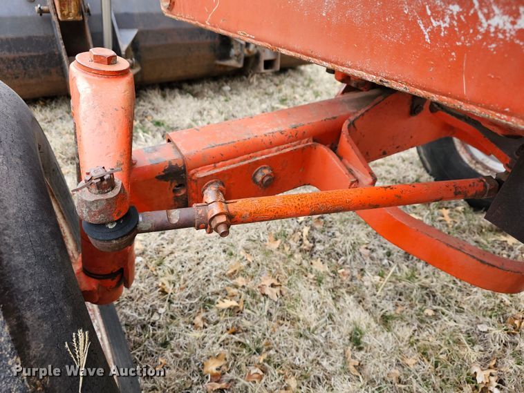 image for item DK7712 1975 Case 970  tractor