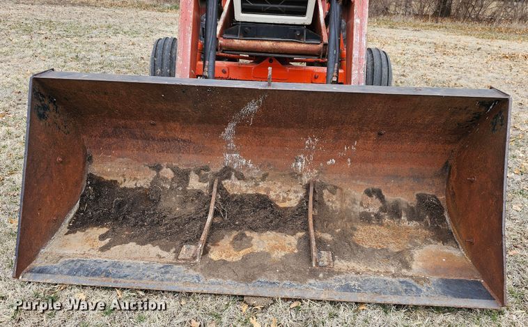 image for item DK7712 1975 Case 970  tractor