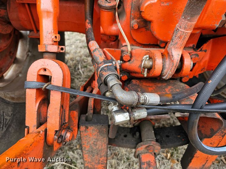 image for item DK7712 1975 Case 970  tractor