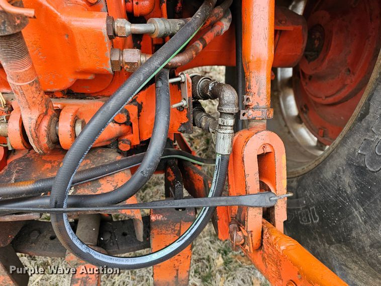 image for item DK7712 1975 Case 970  tractor