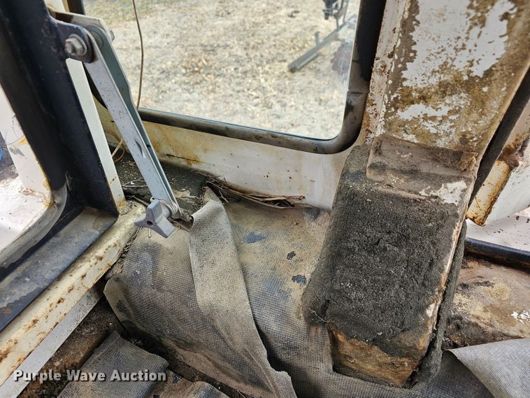 image for item DK7712 1975 Case 970  tractor