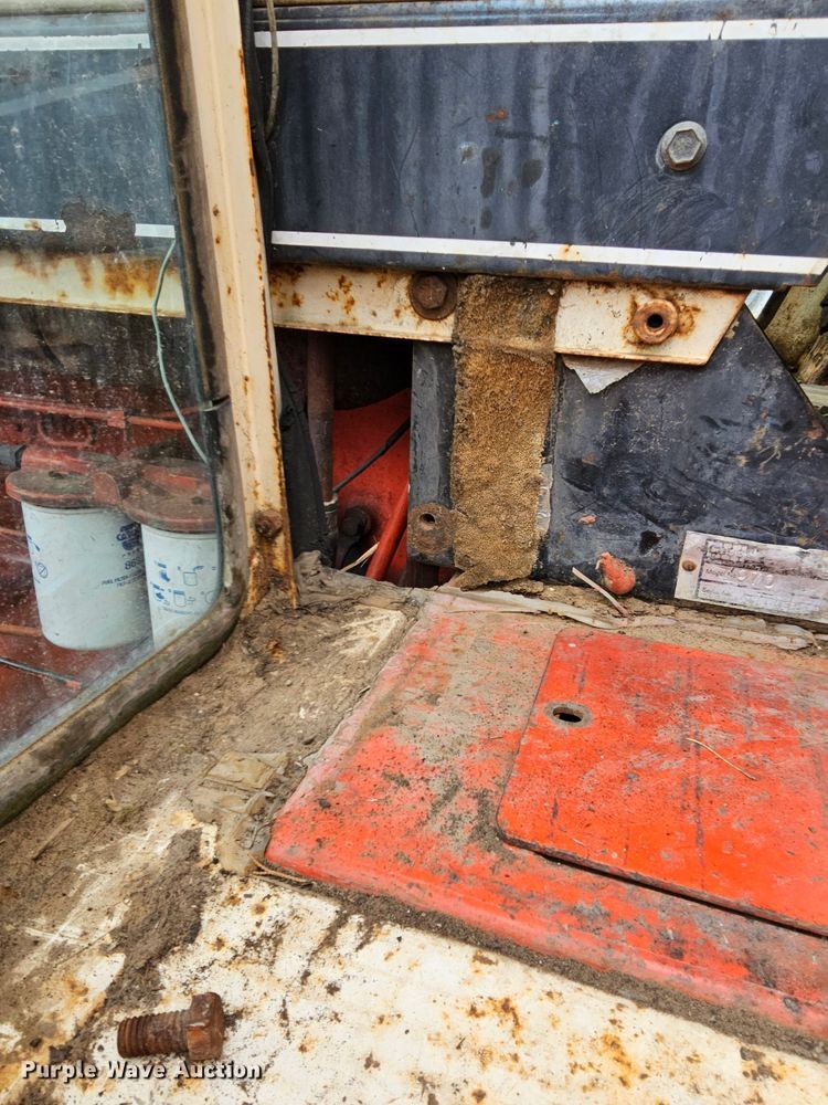 image for item DK7712 1975 Case 970  tractor