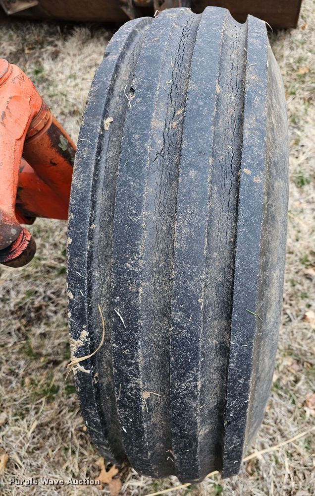 image for item DK7712 1975 Case 970  tractor