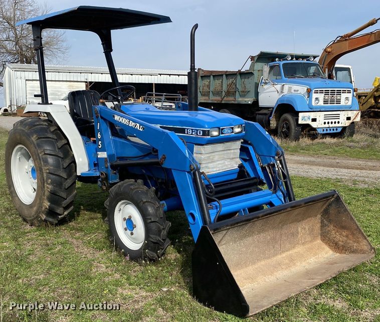 image for item DL7062 1994 Ford 1920  MFWD tractor