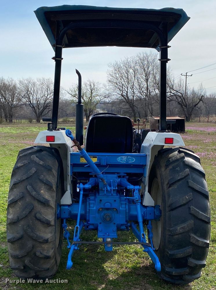 image for item DL7062 1994 Ford 1920  MFWD tractor