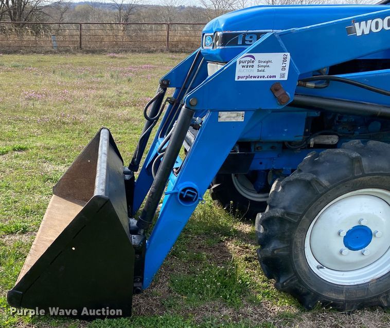 image for item DL7062 1994 Ford 1920  MFWD tractor