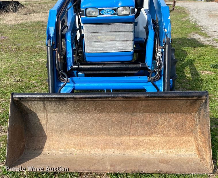 image for item DL7062 1994 Ford 1920  MFWD tractor