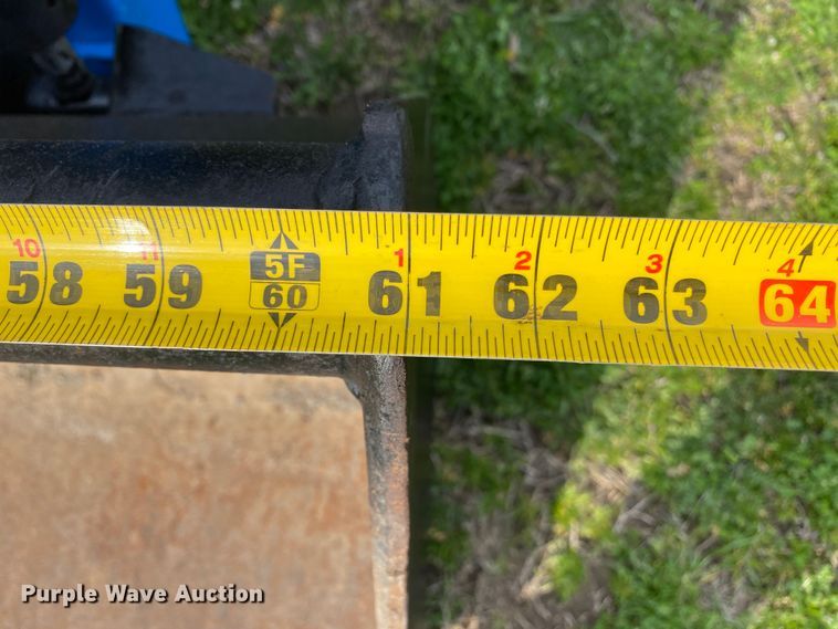 image for item DL7062 1994 Ford 1920  MFWD tractor