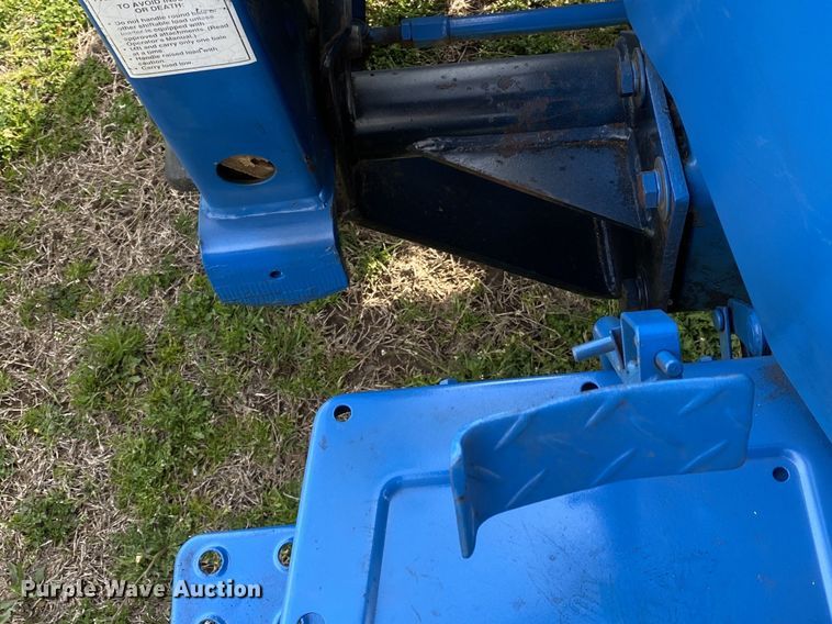 image for item DL7062 1994 Ford 1920  MFWD tractor