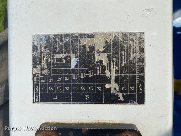 image for item DL7062 1994 Ford 1920  MFWD tractor