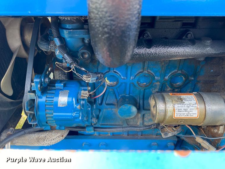 image for item DL7062 1994 Ford 1920  MFWD tractor