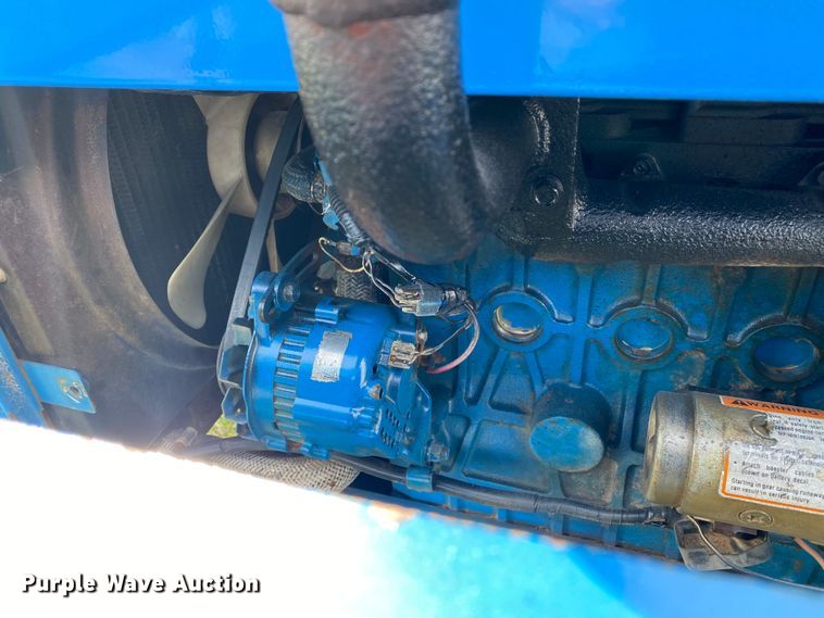 image for item DL7062 1994 Ford 1920  MFWD tractor