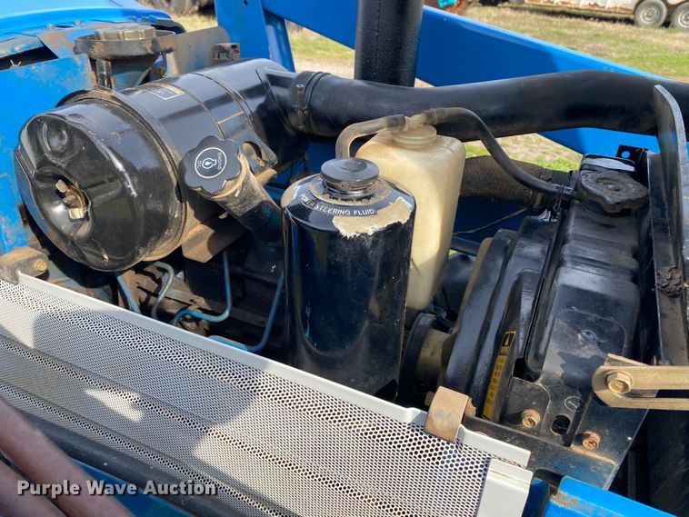 image for item DL7062 1994 Ford 1920  MFWD tractor