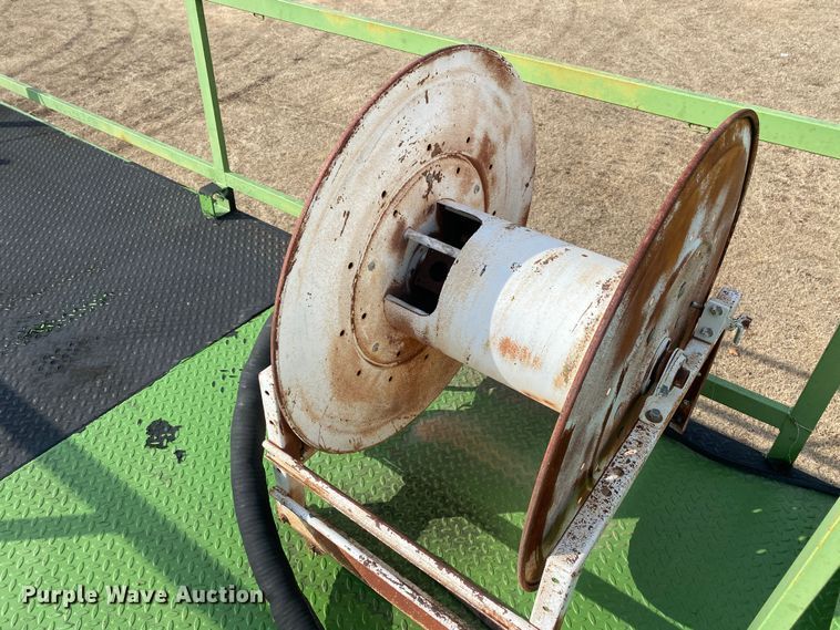 image for item DL7066 2007 Bowie Victor 1100  hydroseeder