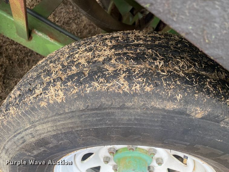 image for item DL7066 2007 Bowie Victor 1100  hydroseeder