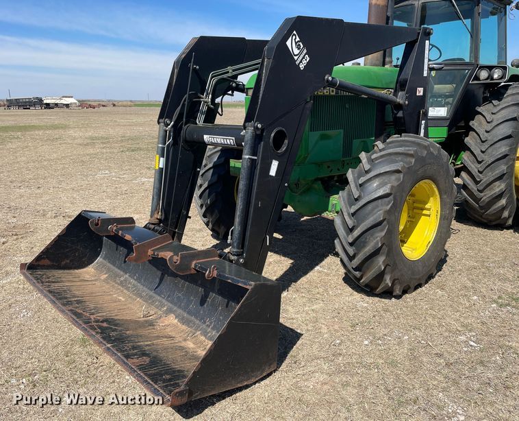 image for item DN4570 1988 John Deere 4850  MFWD tractor