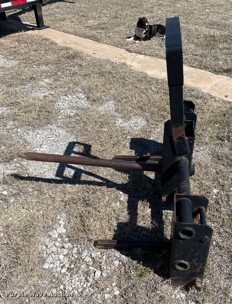 image for item DN4570 1988 John Deere 4850  MFWD tractor