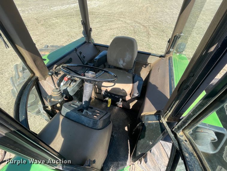 image for item DN4570 1988 John Deere 4850  MFWD tractor