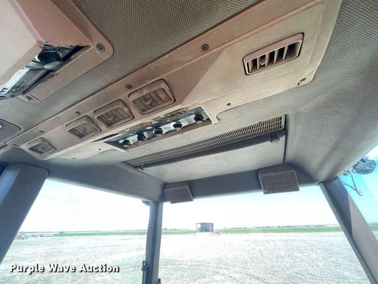 image for item DN4570 1988 John Deere 4850  MFWD tractor