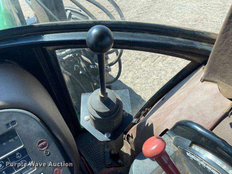 image for item DN4570 1988 John Deere 4850  MFWD tractor