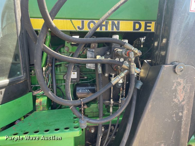 image for item DN4570 1988 John Deere 4850  MFWD tractor