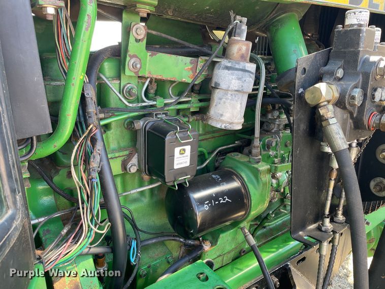 image for item DN4570 1988 John Deere 4850  MFWD tractor