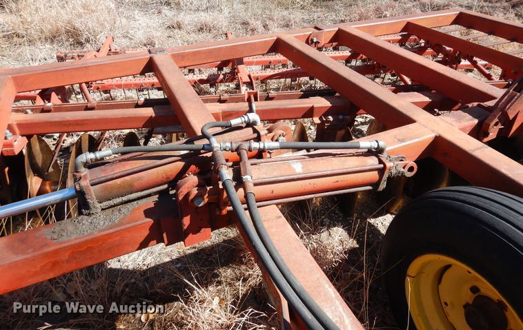 image for item DN6307 Sunflower 5-18  off-set disk