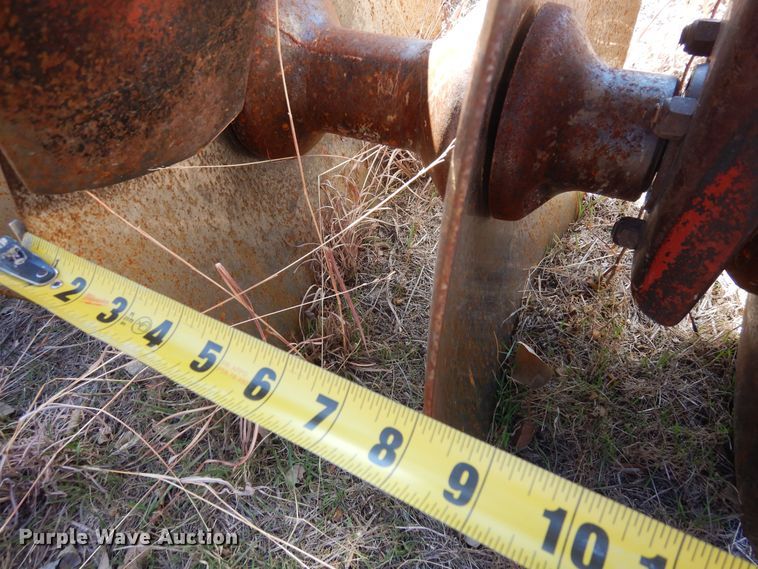 image for item DN6307 Sunflower 5-18  off-set disk