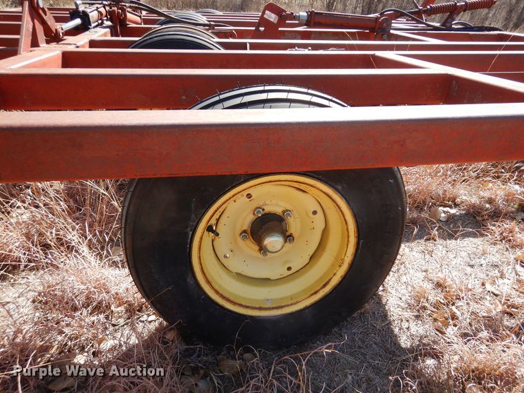 image for item DN6307 Sunflower 5-18  off-set disk