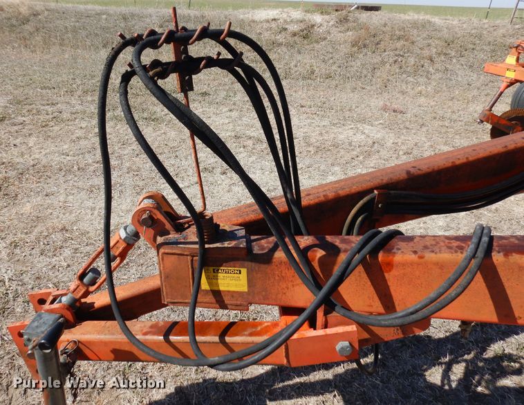 image for item DN6308 Sunflower 3650-25  sweep plow