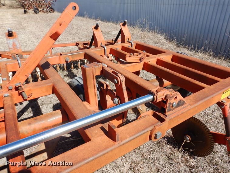 image for item DN6308 Sunflower 3650-25  sweep plow