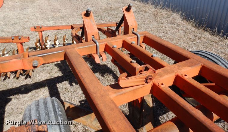 image for item DN6308 Sunflower 3650-25  sweep plow