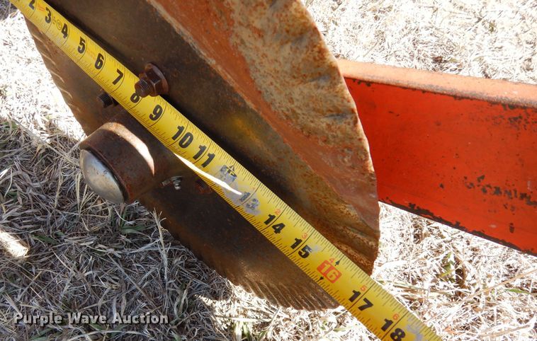 image for item DN6308 Sunflower 3650-25  sweep plow