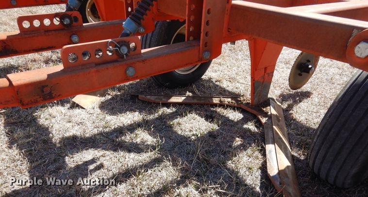 image for item DN6308 Sunflower 3650-25  sweep plow