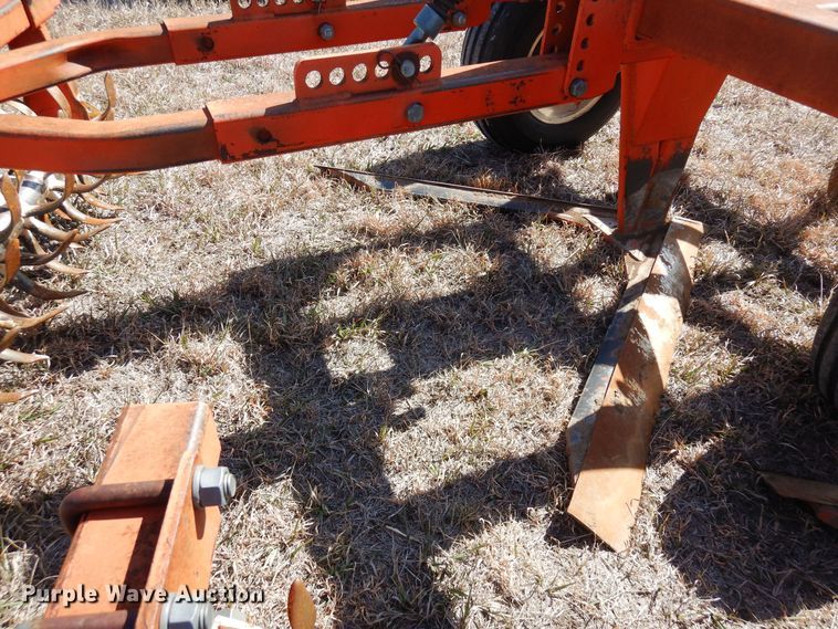 image for item DN6308 Sunflower 3650-25  sweep plow