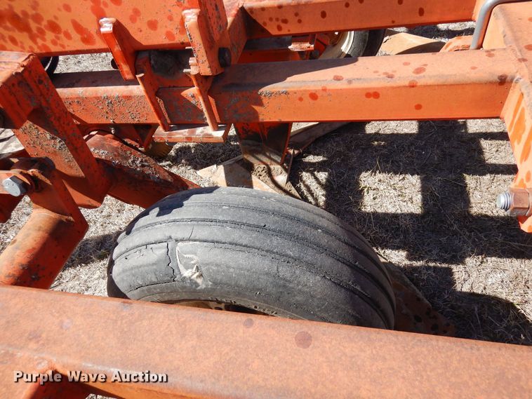 image for item DN6308 Sunflower 3650-25  sweep plow