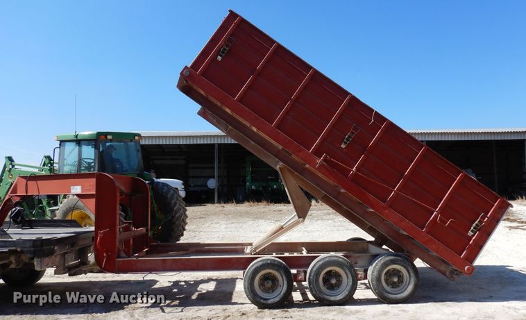 image for item DN6309 1972 Hillsboro  grain trailer
