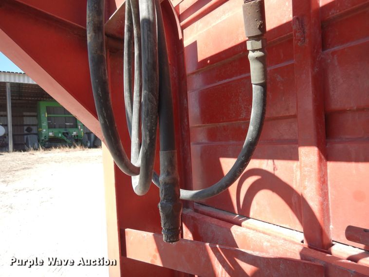 image for item DN6309 1972 Hillsboro  grain trailer