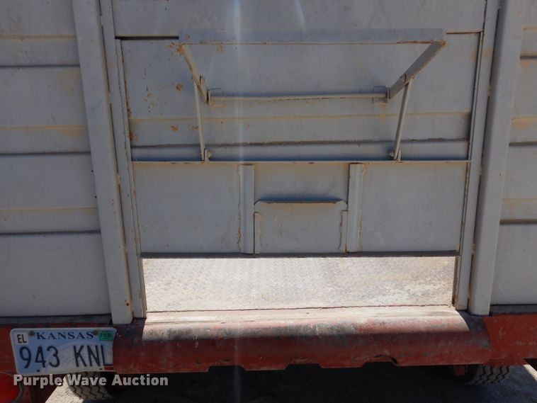 image for item DN6309 1972 Hillsboro  grain trailer