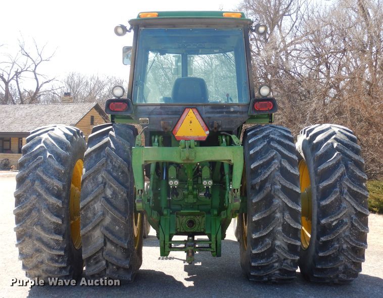 image for item DN6312 1982 John Deere 4640  tractor