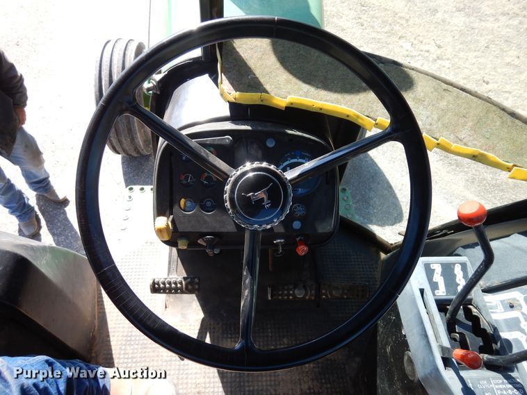 image for item DN6312 1982 John Deere 4640  tractor