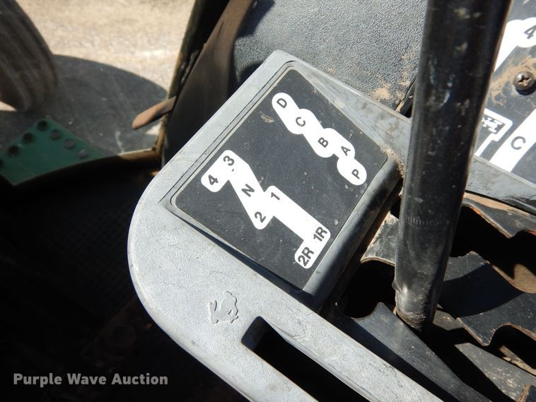 image for item DN6312 1982 John Deere 4640  tractor