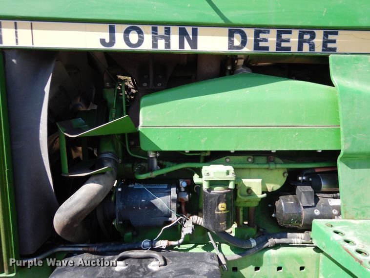 image for item DN6312 1982 John Deere 4640  tractor