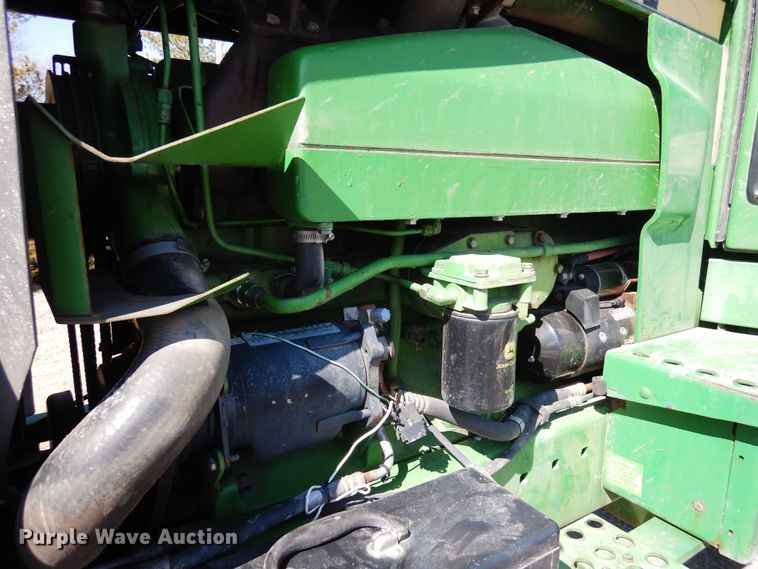 image for item DN6312 1982 John Deere 4640  tractor