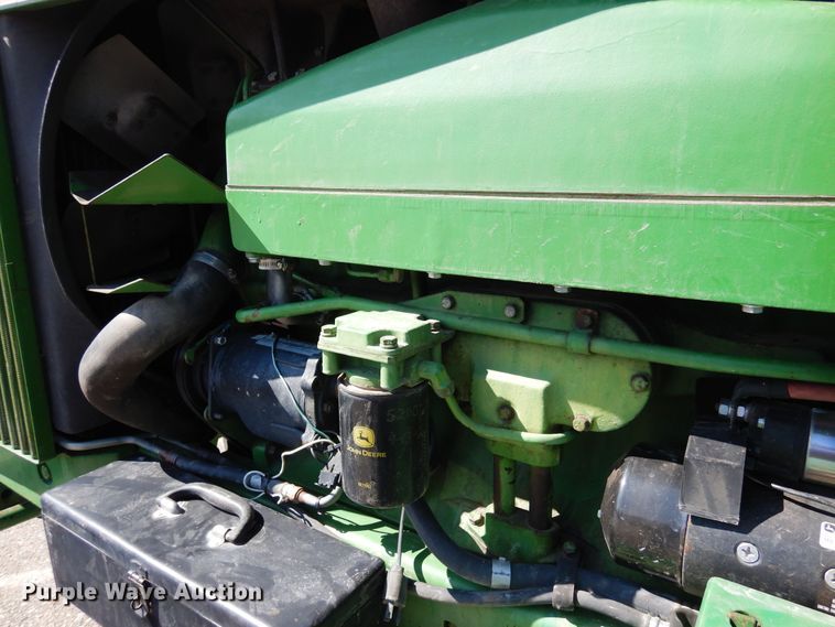 image for item DN6312 1982 John Deere 4640  tractor