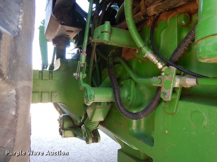 image for item DN6312 1982 John Deere 4640  tractor