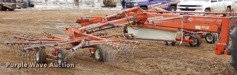 image for item DN6315 1994 Kuhn GA7301  rotary hay rake