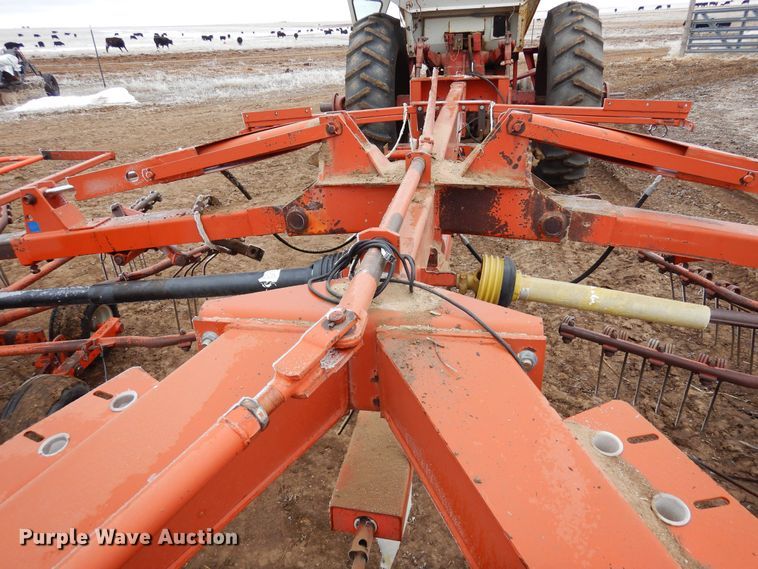 image for item DN6315 1994 Kuhn GA7301  rotary hay rake