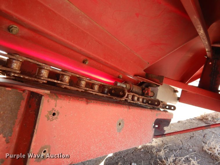 image for item DN6325 Corn head