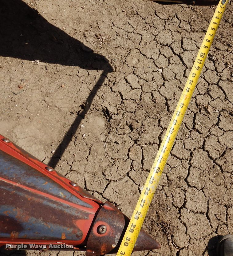 image for item DN6325 Corn head